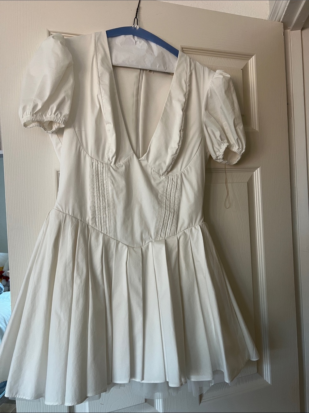 House of CB ivory Imani Puff Sleeve V-Neck Pleated Mini Dress - Picture 1 of 2